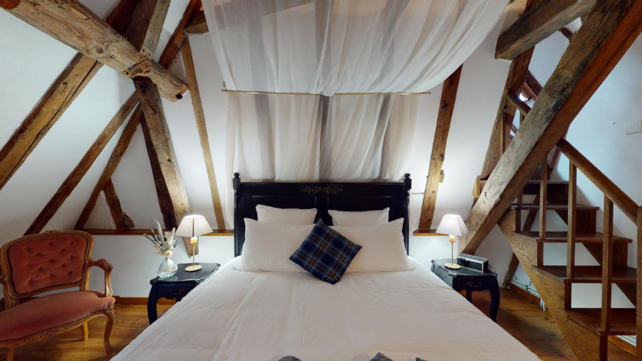Maison de vacances Pays basque et Béarn - Capacité 14 personnes - Week-end, tourisme, séminaires, stages, réunions Lanne-en-Baretous Exterior foto