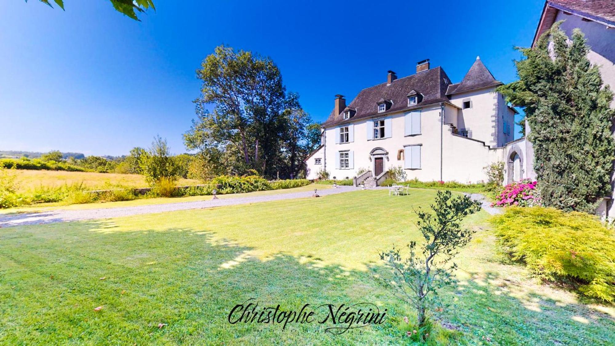 Maison de vacances Pays basque et Béarn - Capacité 14 personnes - Week-end, tourisme, séminaires, stages, réunions Lanne-en-Baretous Exterior foto